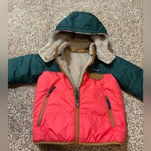 Patagonia Kids' Forest Green and Coral Reversible Winter Jacket - 4T